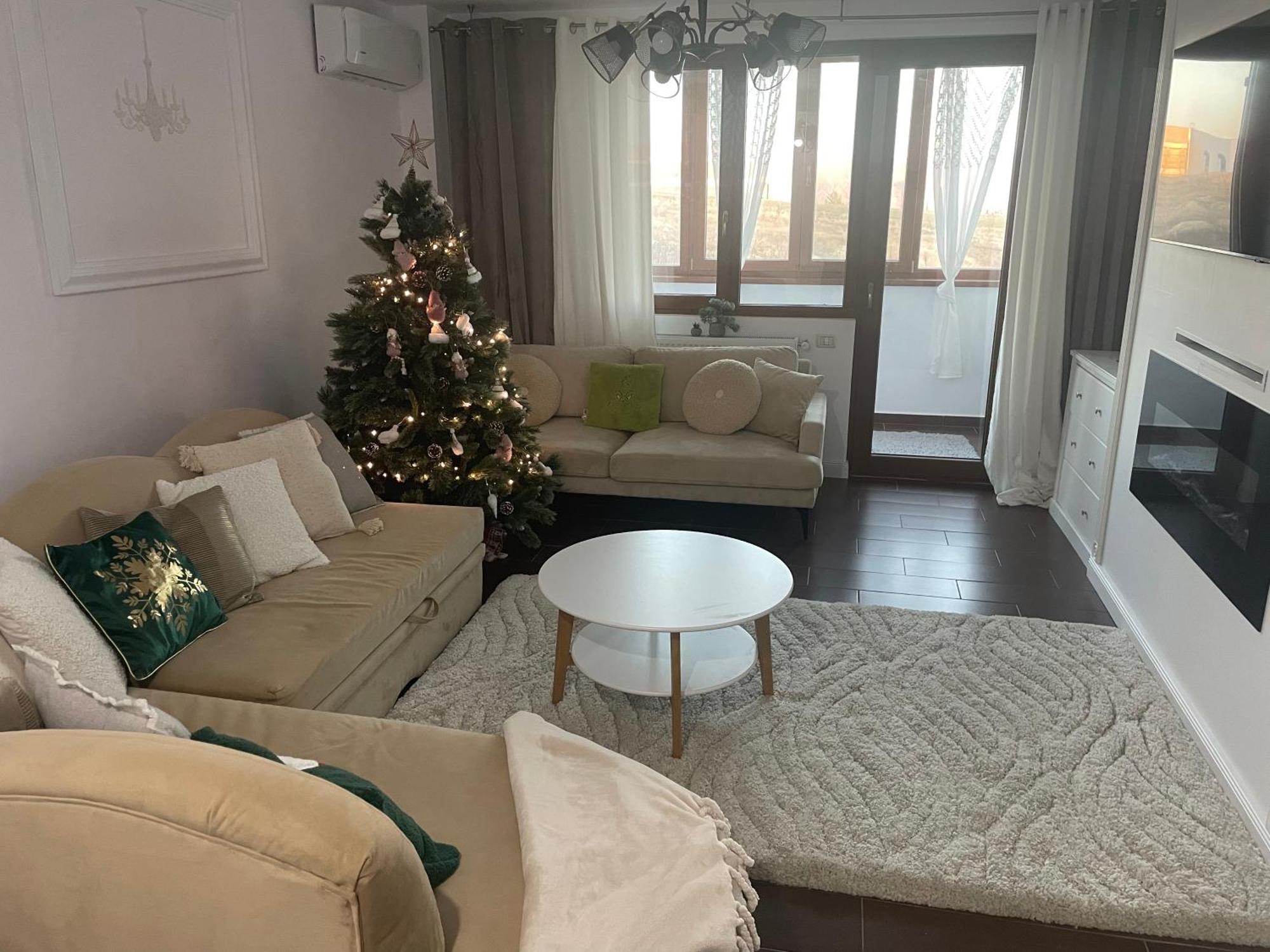 White Place Tei Piatra Neamţ Exterior foto